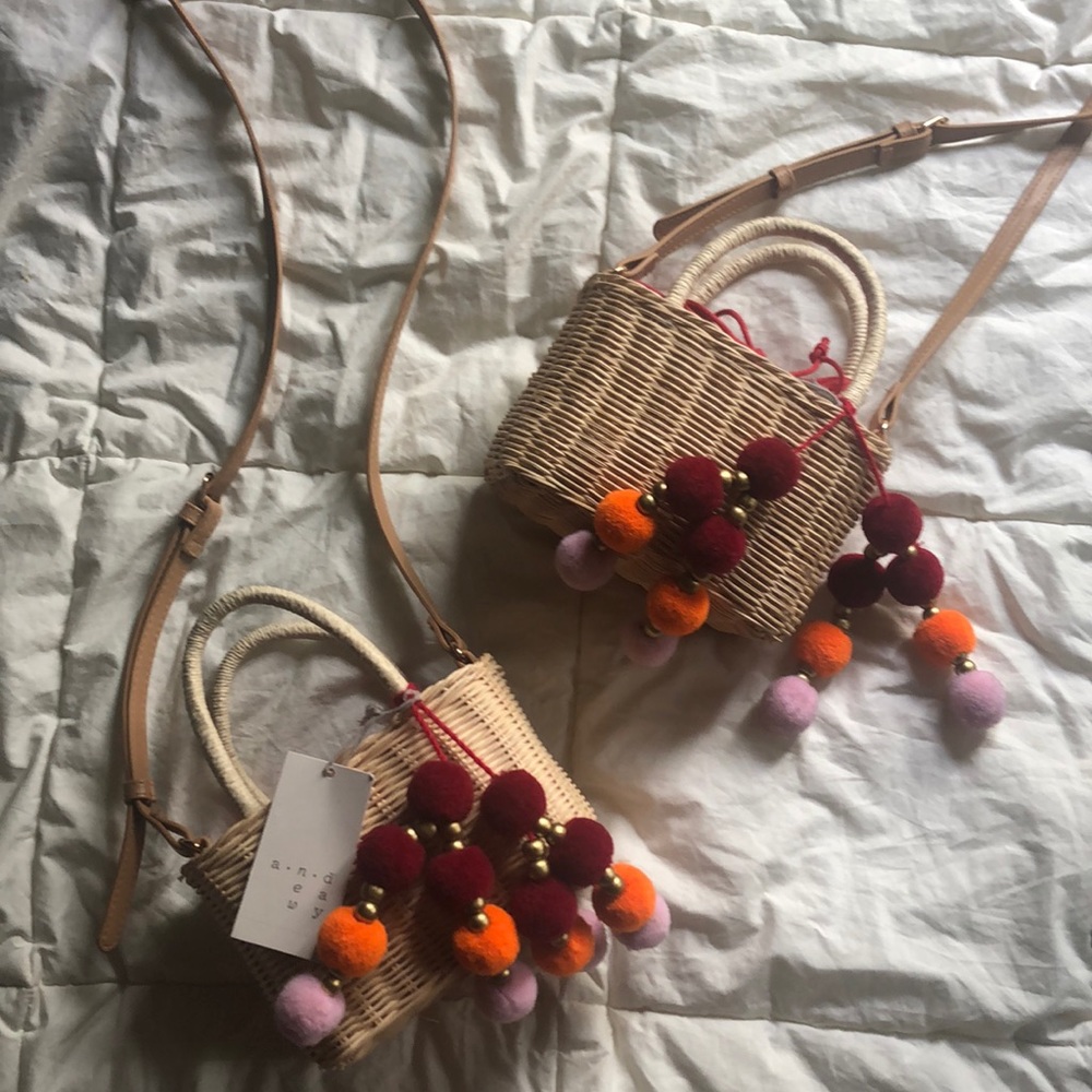 A New Day children’s wicker basket purse 💕